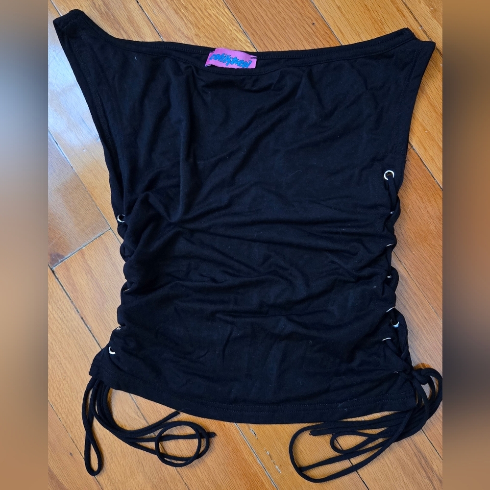 Edikted Black Lace-Up Side Off-the-shoulder Tank Top